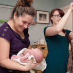 difference between doula and midwife
